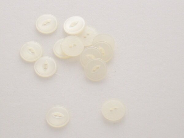 6 Stück 160131 Knopf, weiss, Größe 18mm, Dill, Made in Germany