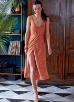 M8105 Damen Kleid, Schnittmuster von McCalls