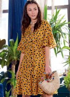 M8104 Damen Kleid, Schnittmuster von McCalls