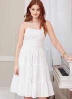 M8211 Damen Kleid, Schnittmuster von McCalls