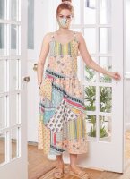 M8214 Damen Kleid, Schnittmuster von McCalls