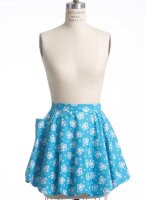 B5411 Schürzen, Schnittmuster von Butterick